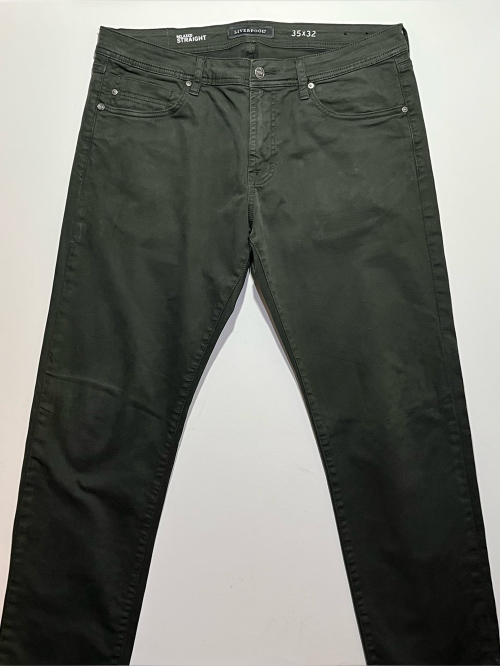 Liverpool Relaxed Straight Jeans, 35x32, Green
